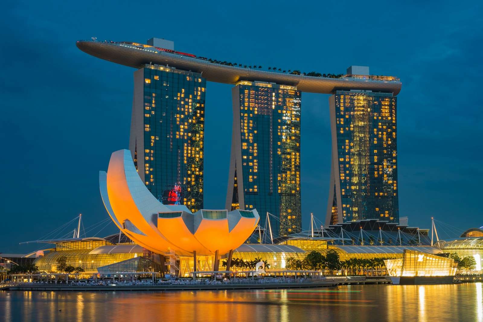 Singapore marina bay sands gray building during night